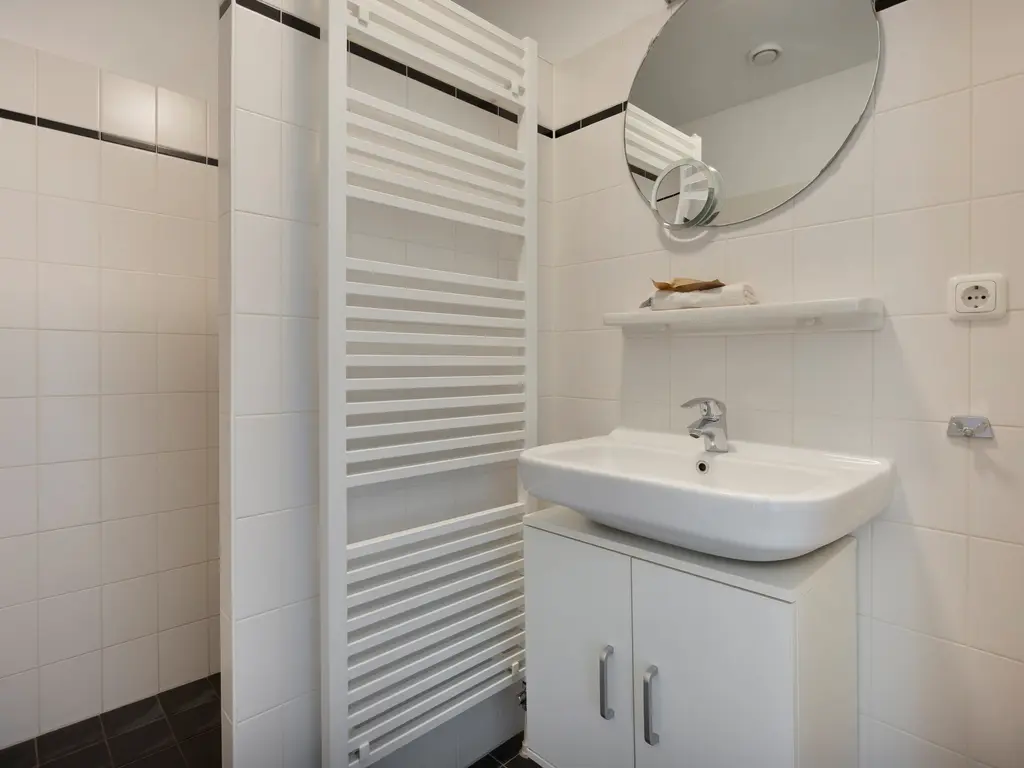 Veerpolder 1 016, Warmond