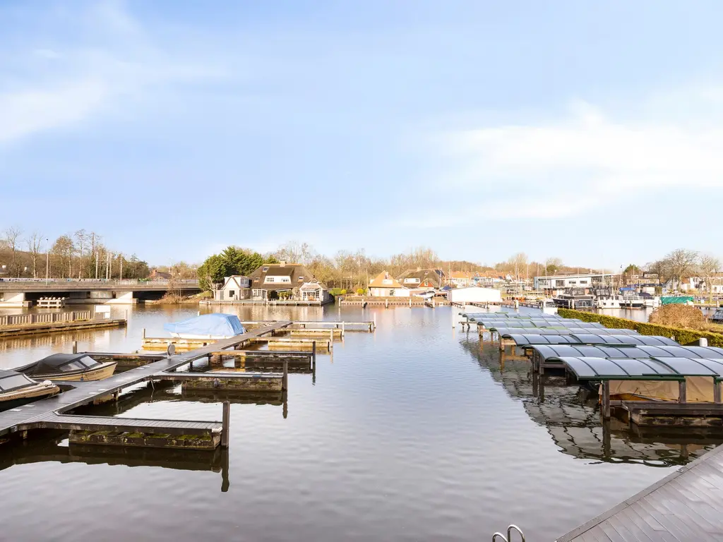 Veerpolder 1 016, Warmond