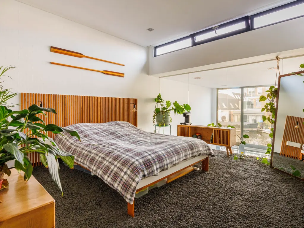 Overrijn 18G, Leiden