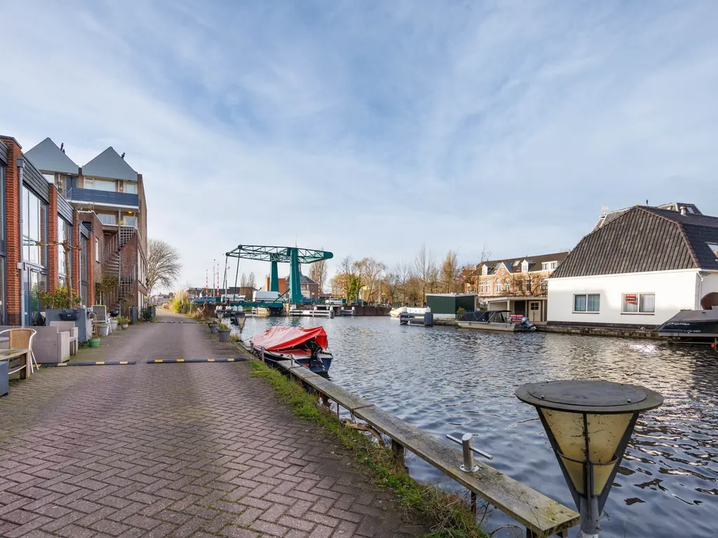 Overrijn 18G, Leiden