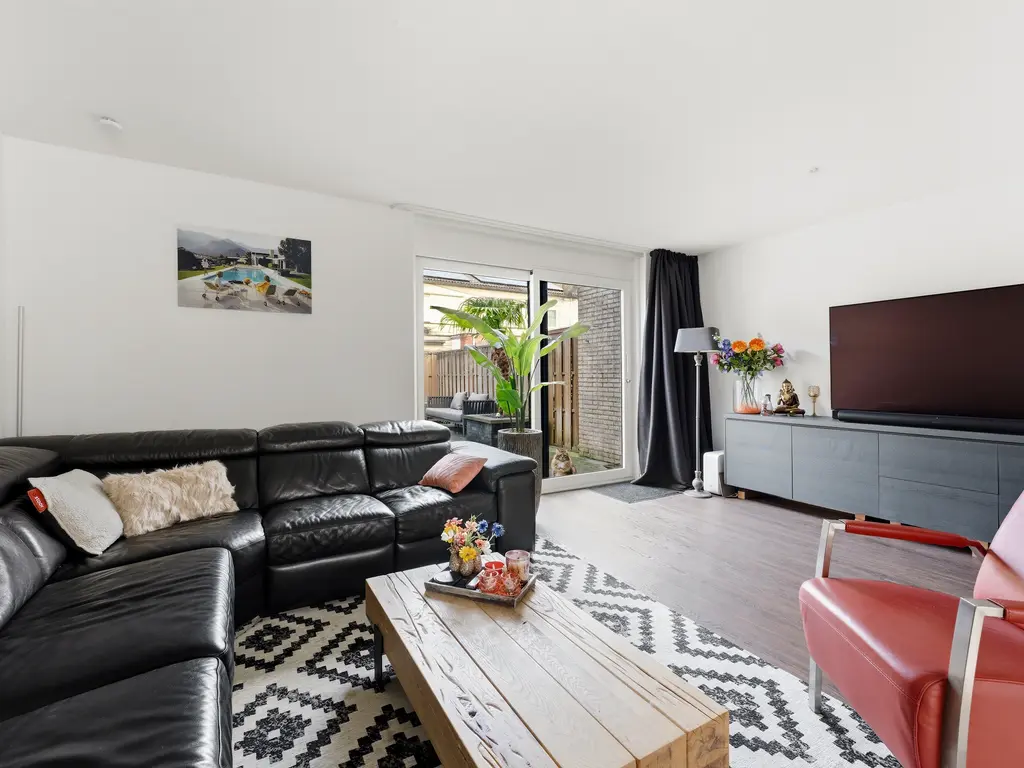 Wolga 131, NIEUWERKERK AAN DEN IJSSEL