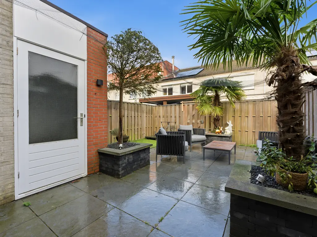 Wolga 131, NIEUWERKERK AAN DEN IJSSEL