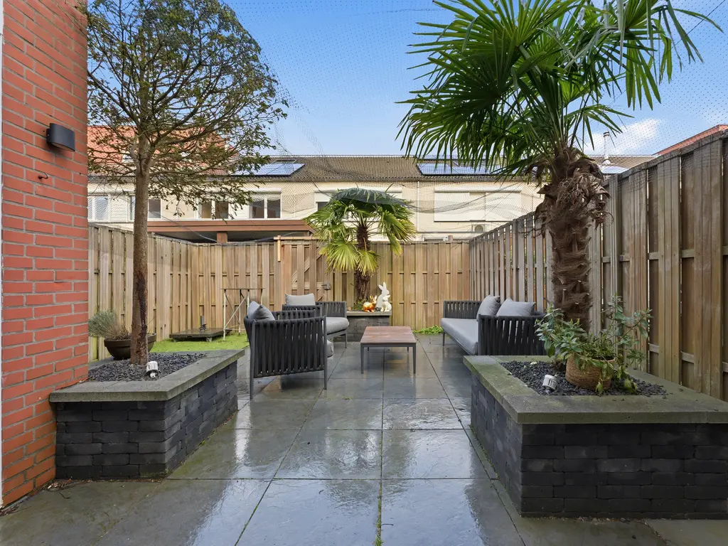 Wolga 131, NIEUWERKERK AAN DEN IJSSEL