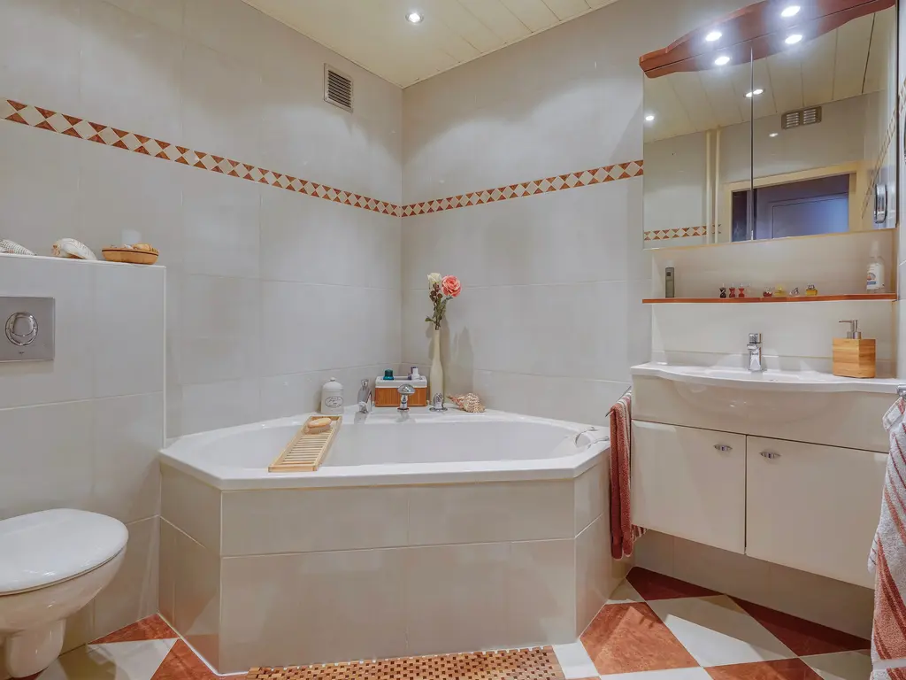 Leyweg 525C, Den Haag