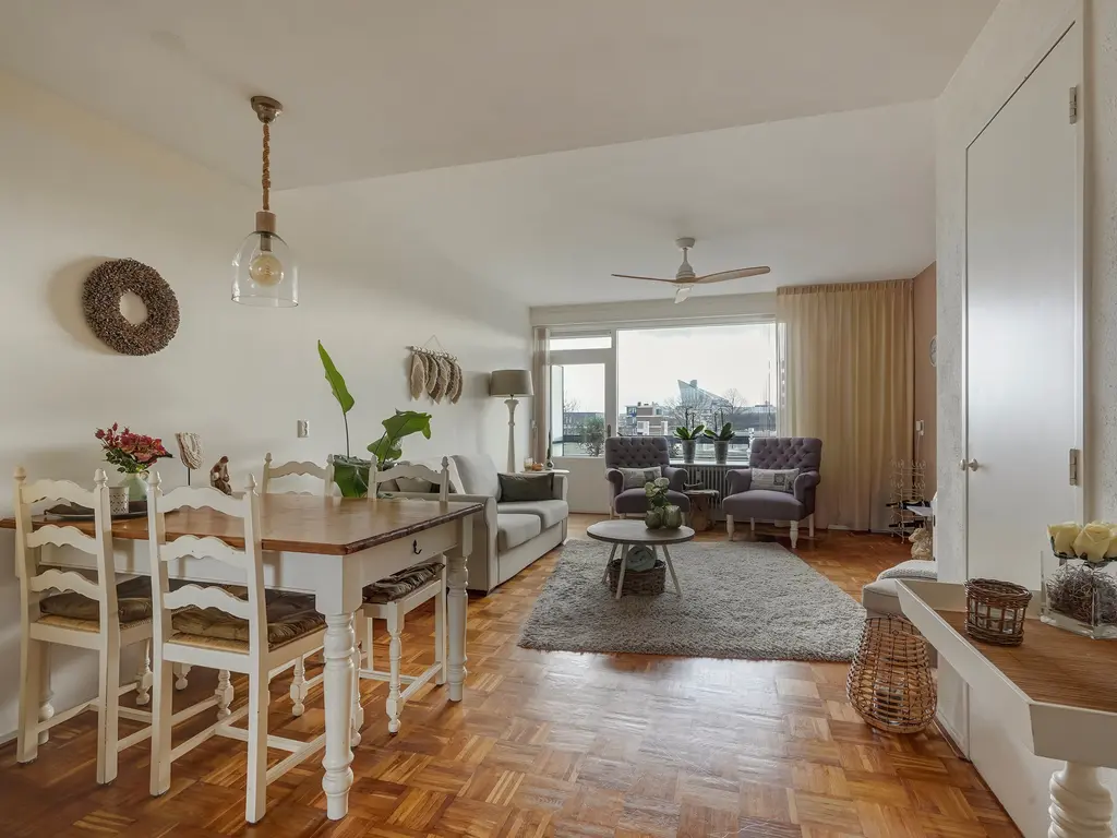 Leyweg 525C, Den Haag