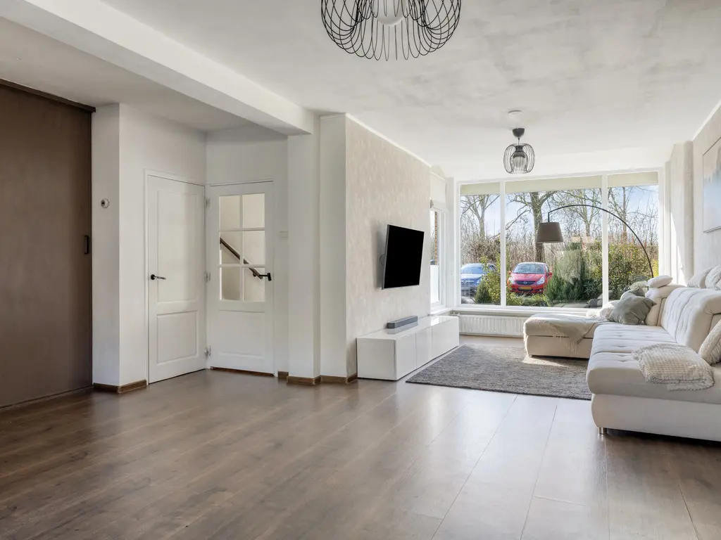 Oranjelaan 41, OUDHEUSDEN