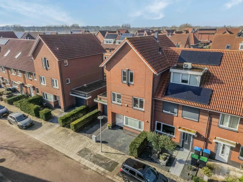 Zilvergloed 13, RHOON