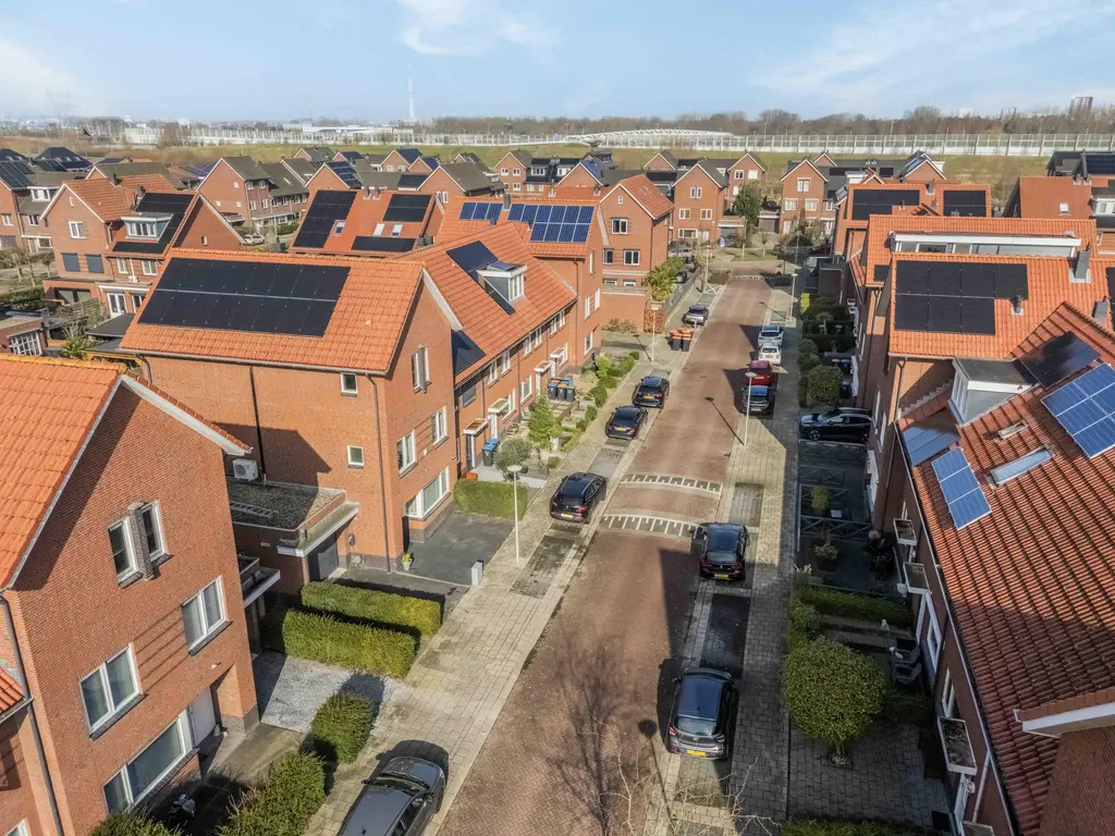 Zilvergloed 13, RHOON