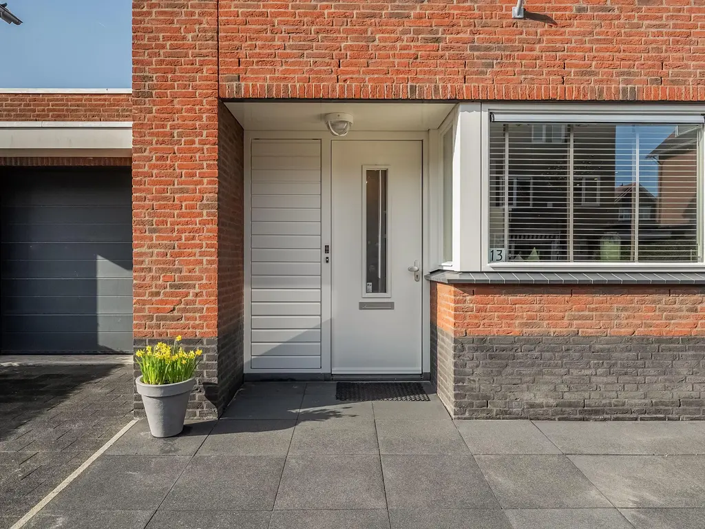 Zilvergloed 13, RHOON