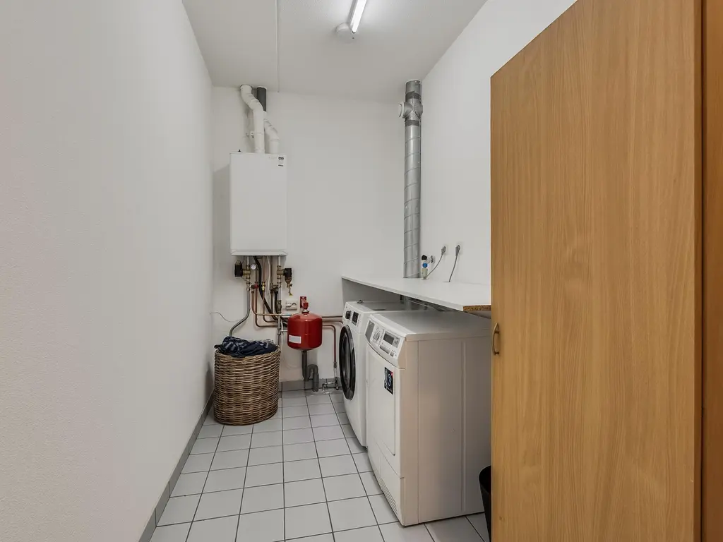 Zilvergloed 13, RHOON