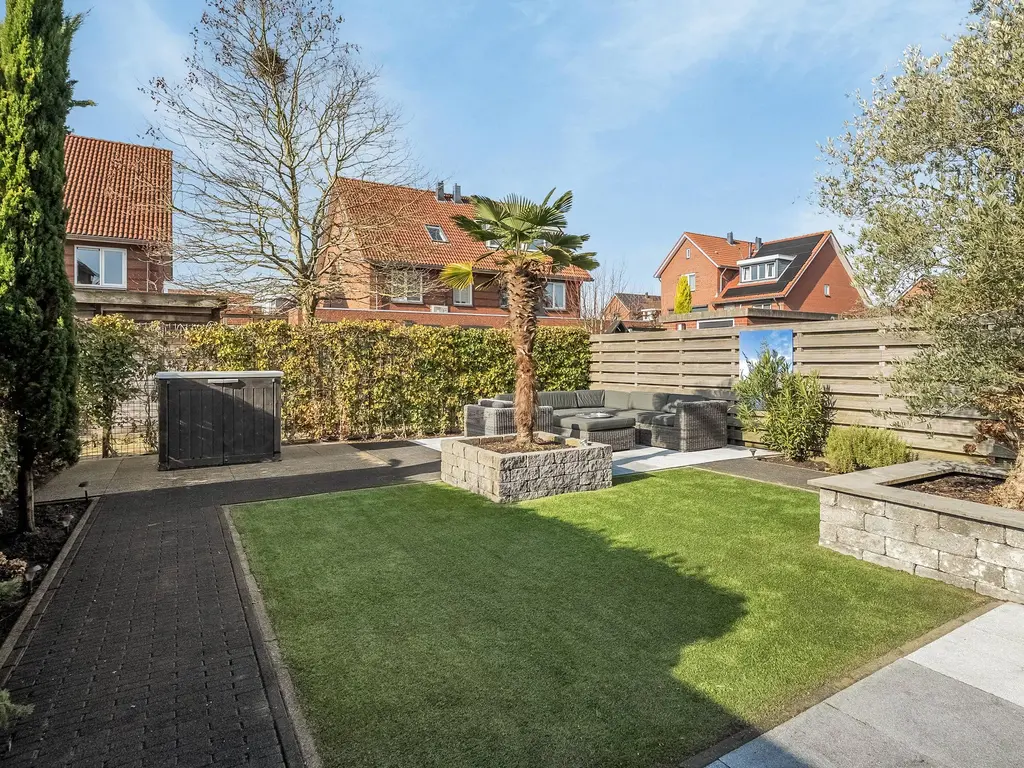 Zilvergloed 13, RHOON