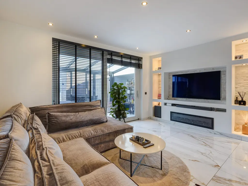 Monacokade 10, DE LIER