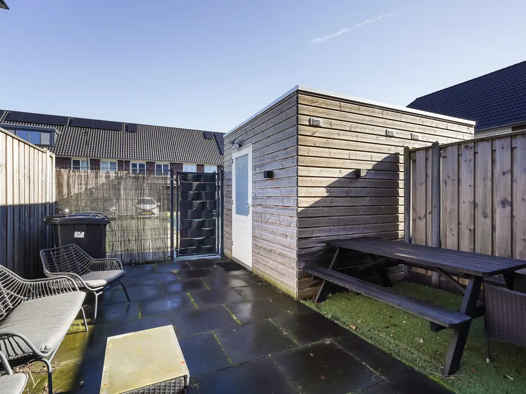 Monacokade 10, DE LIER