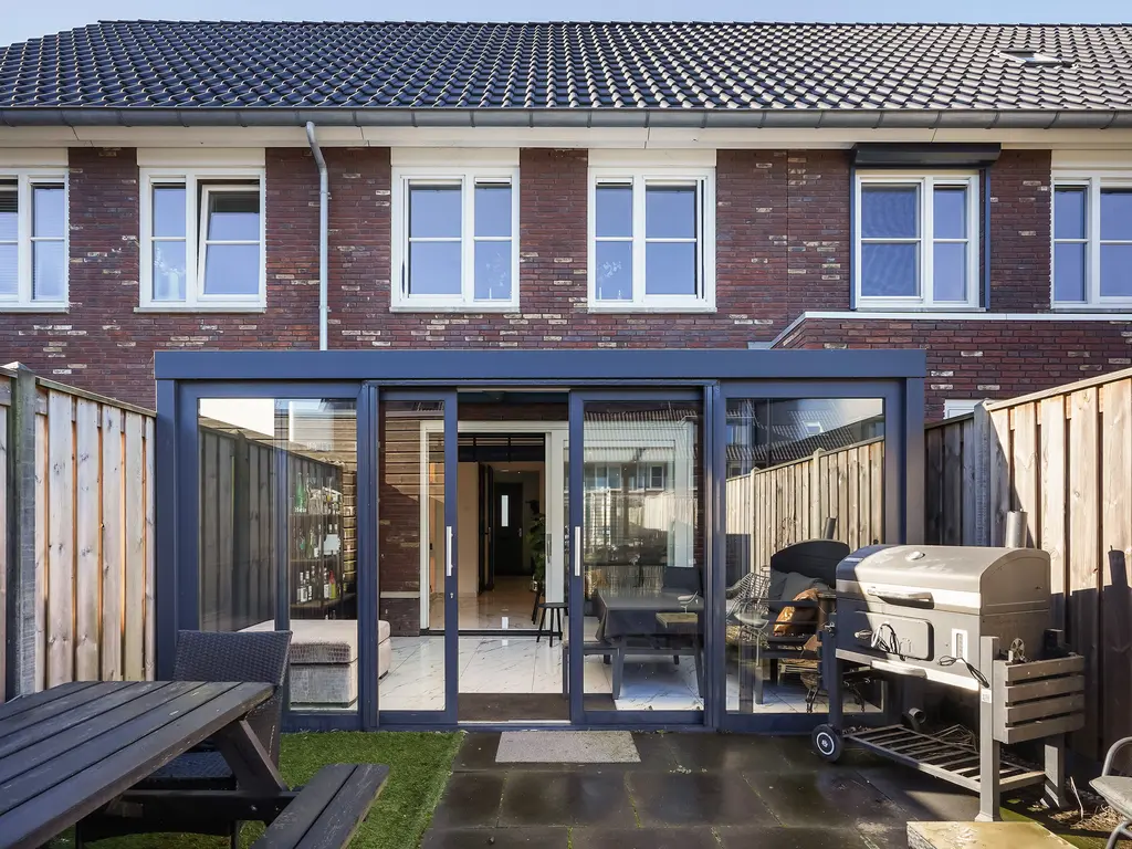 Monacokade 10, DE LIER