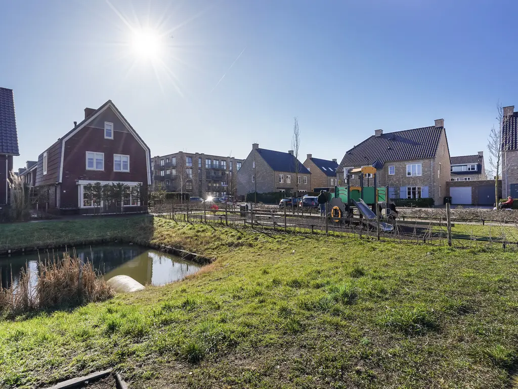 Monacokade 10, DE LIER