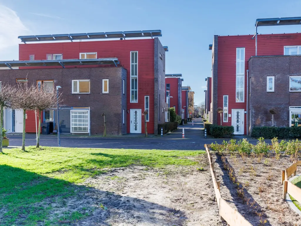 Simon van Ooststroomhof 51, Oegstgeest