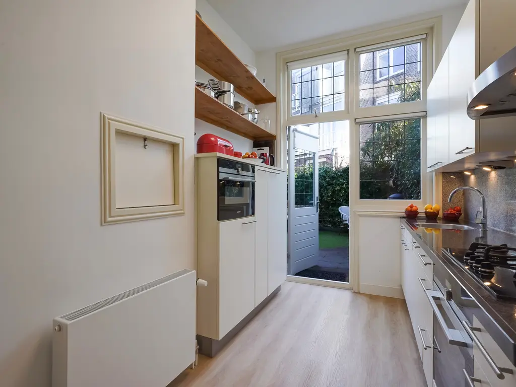 Kranenburgweg 33, Den Haag