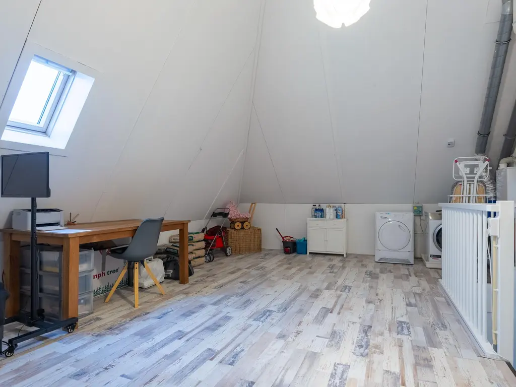 Lage Hoek 117, ZWAAG