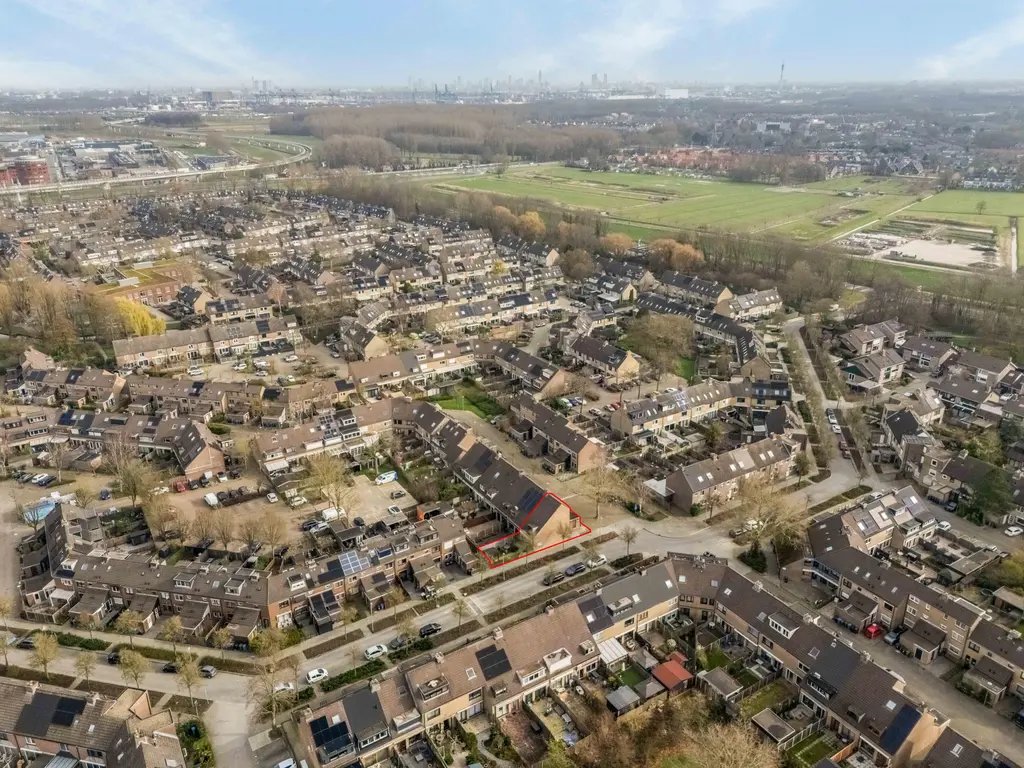 Lijster 1, HOOGVLIET ROTTERDAM