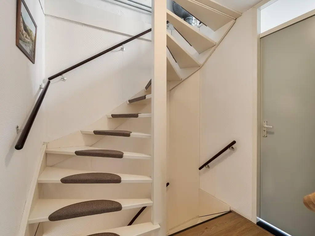 Lijster 1, HOOGVLIET ROTTERDAM