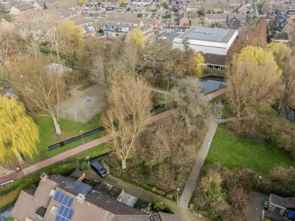 Lijster 1, HOOGVLIET ROTTERDAM