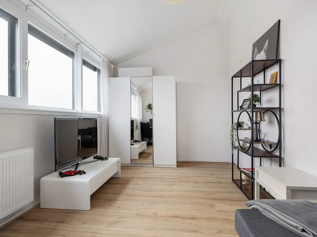 Cantatelaan 27, BARENDRECHT