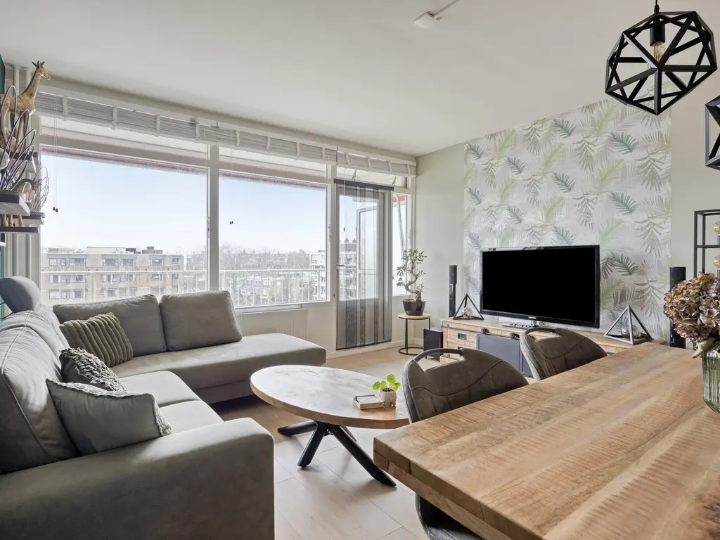 Mozartlaan 90, 'S-GRAVENHAGE