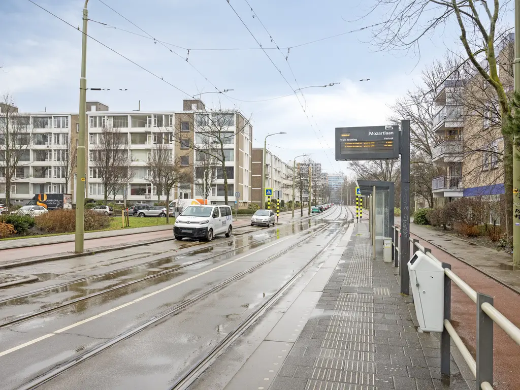 Mozartlaan 90, 'S-GRAVENHAGE