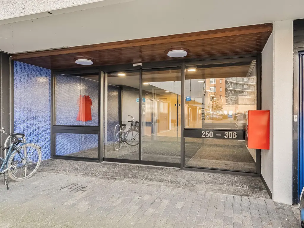 Oostmaaslaan 270, ROTTERDAM