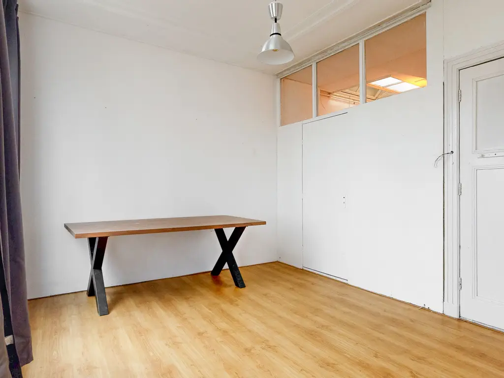 Middelweg 28, Leiden