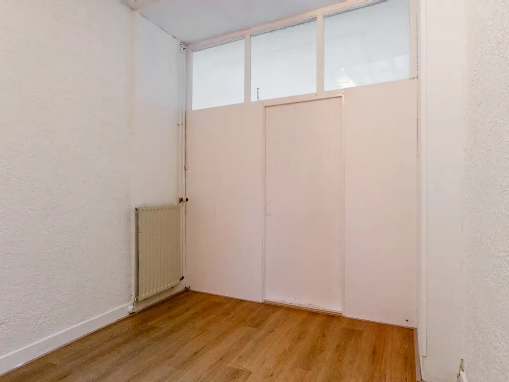 Middelweg 28, Leiden