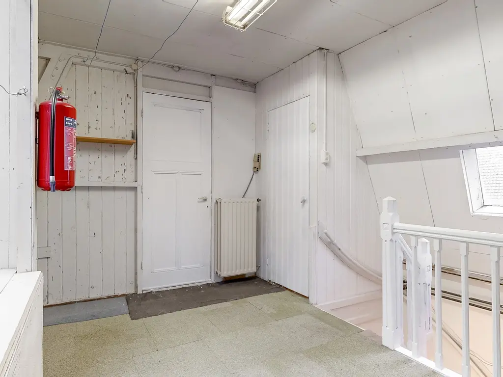 Middelweg 28, Leiden