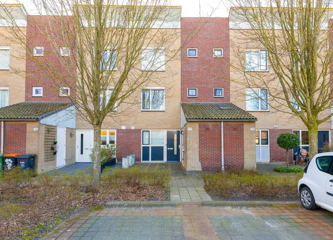 John Raedeckerhof 175