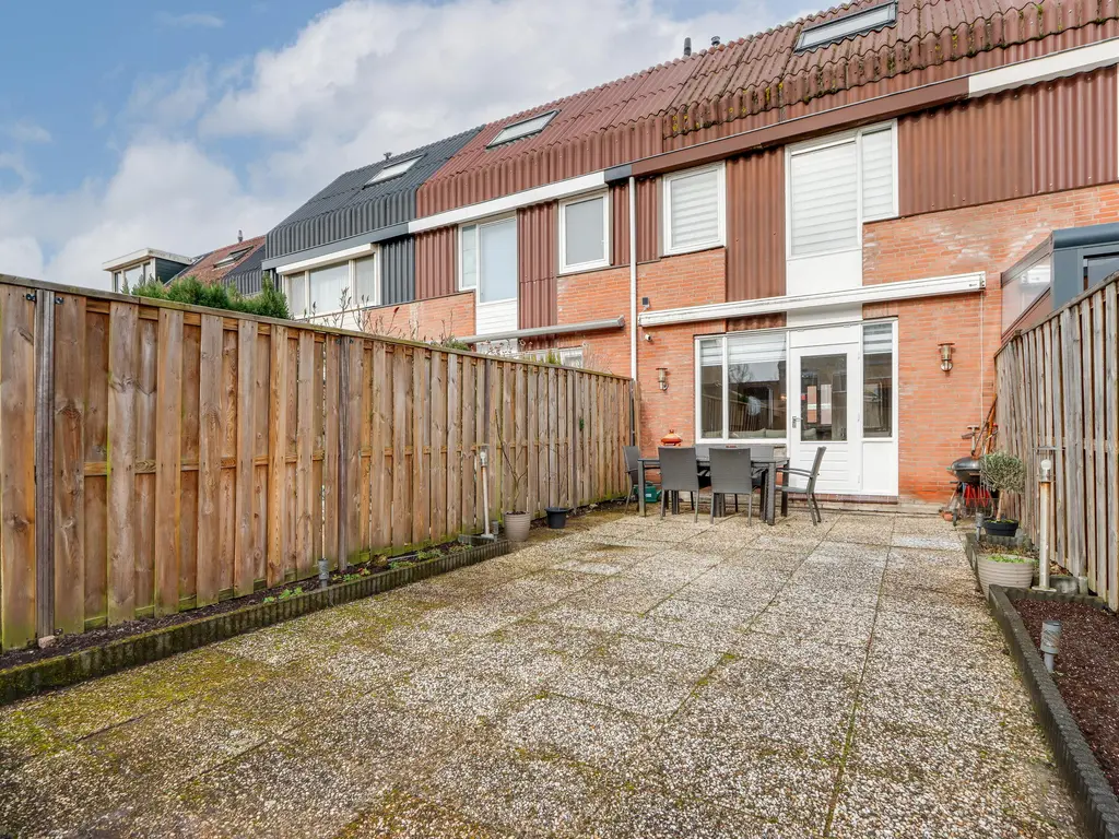 Engelsholm 52, HOOFDDORP