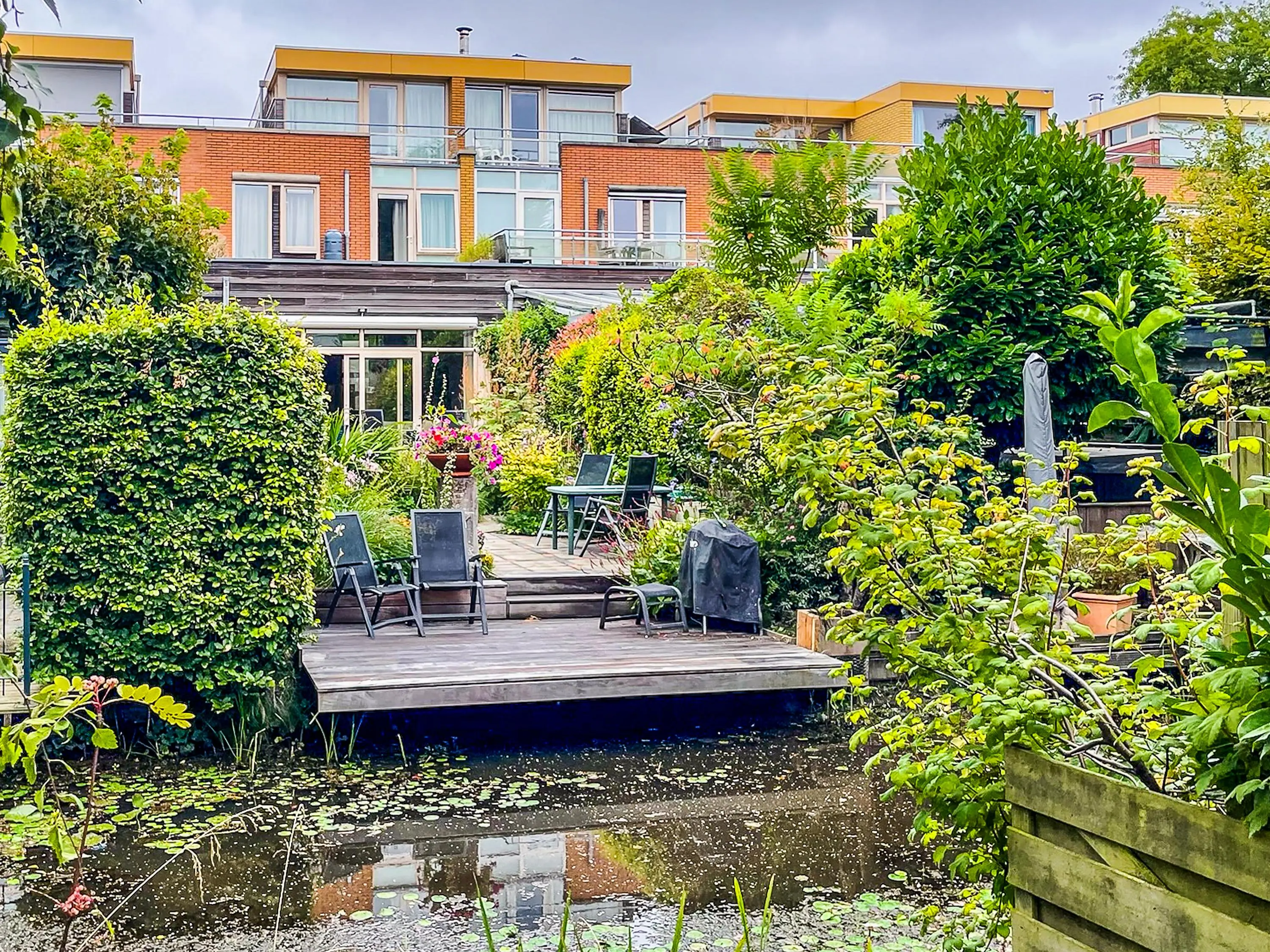 Jinnahsingel 9
