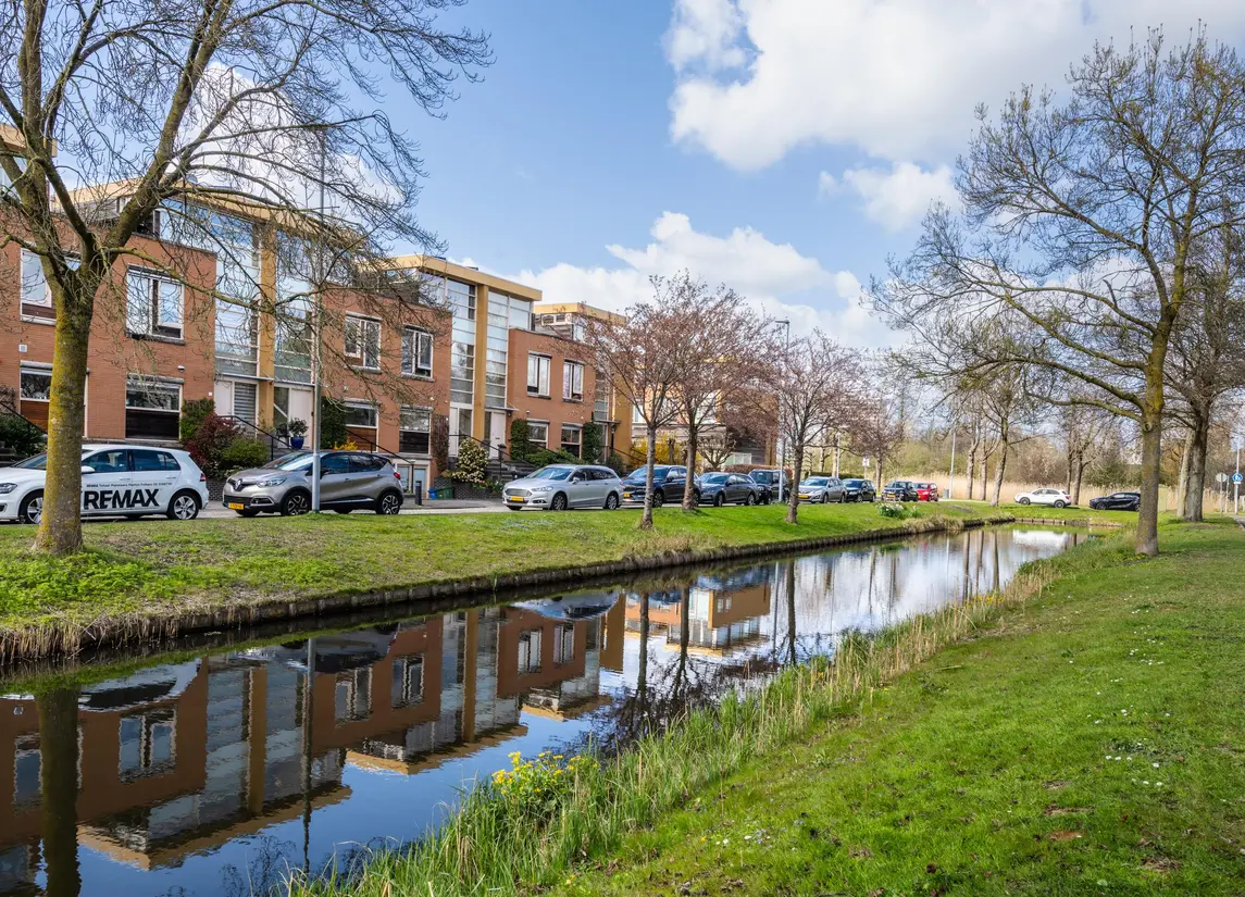 Jinnahsingel 9