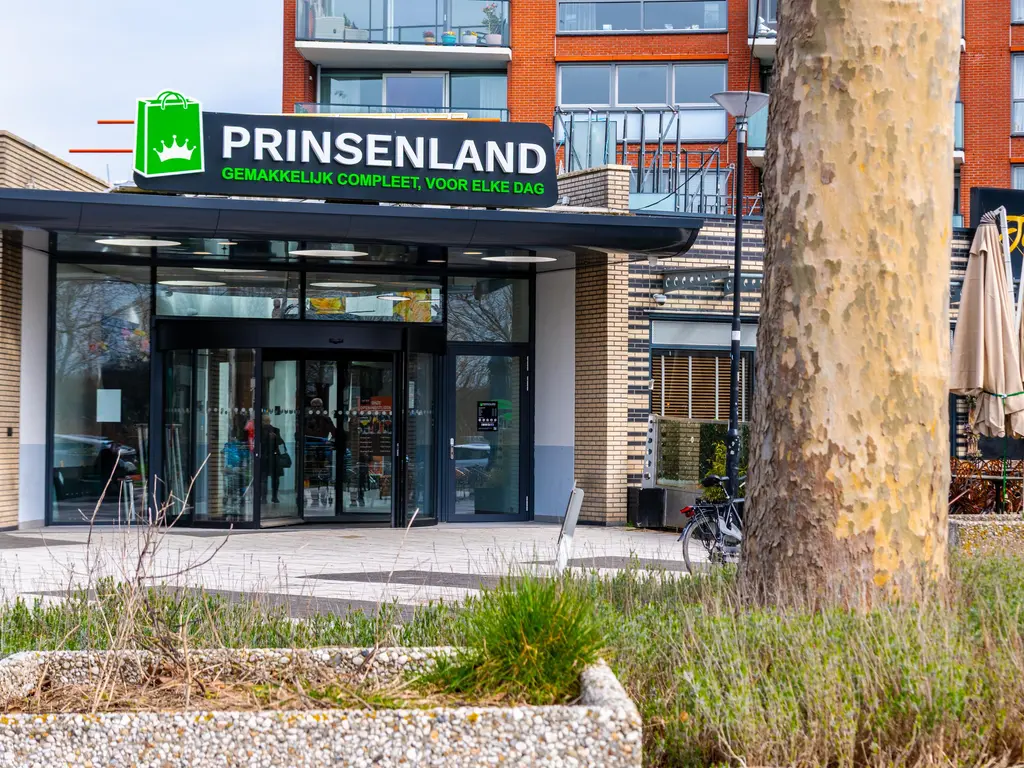 Jinnahsingel 9, ROTTERDAM