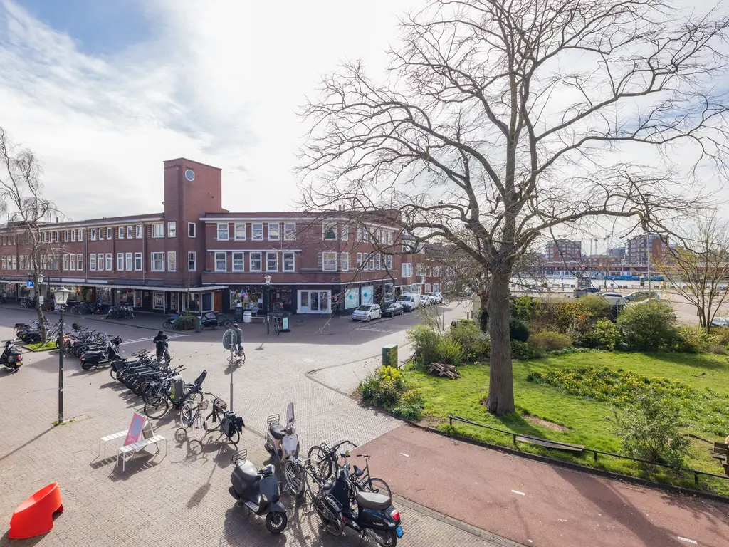 Zuiddijk 75A, ZAANDAM