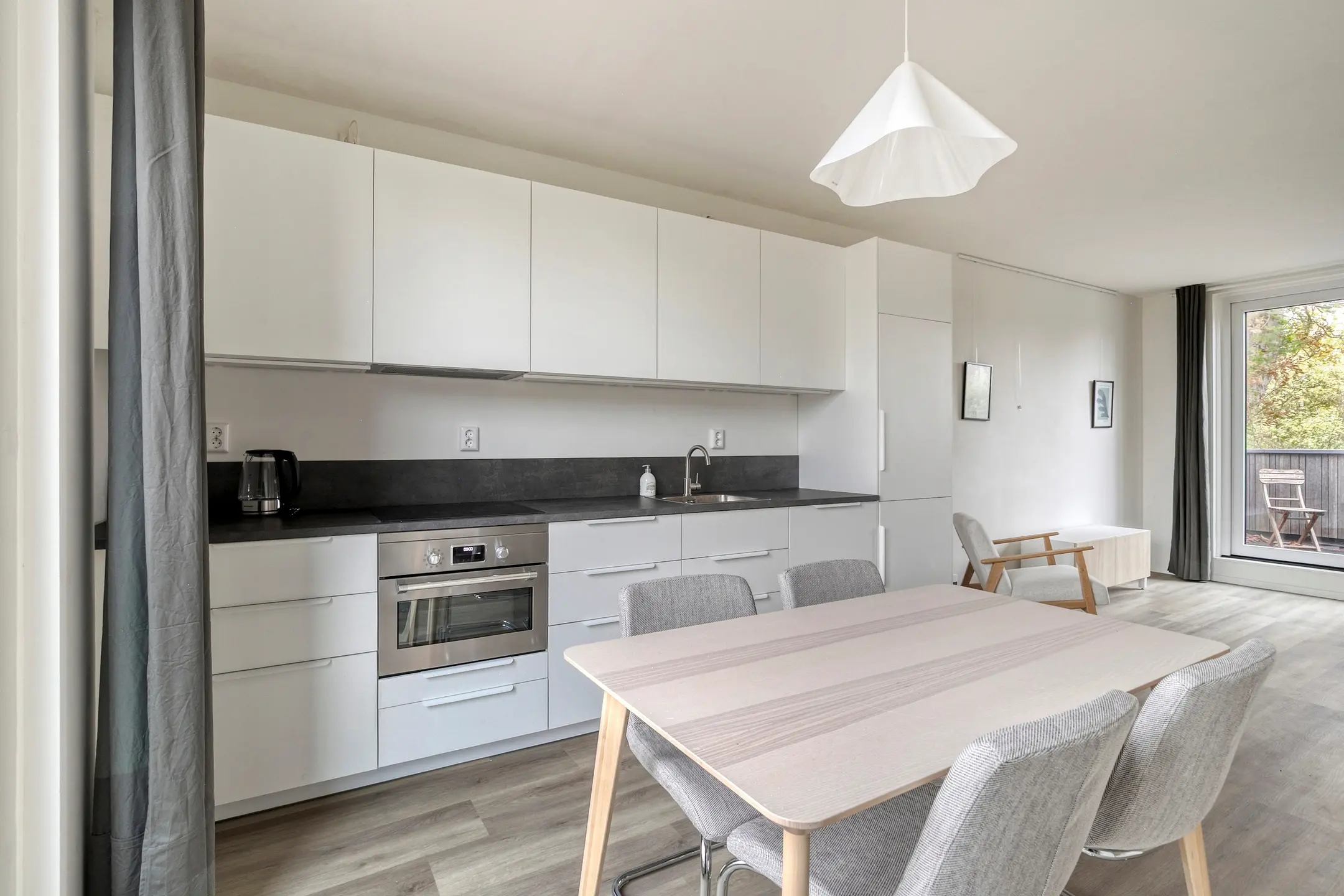 Pioenstraat 12B