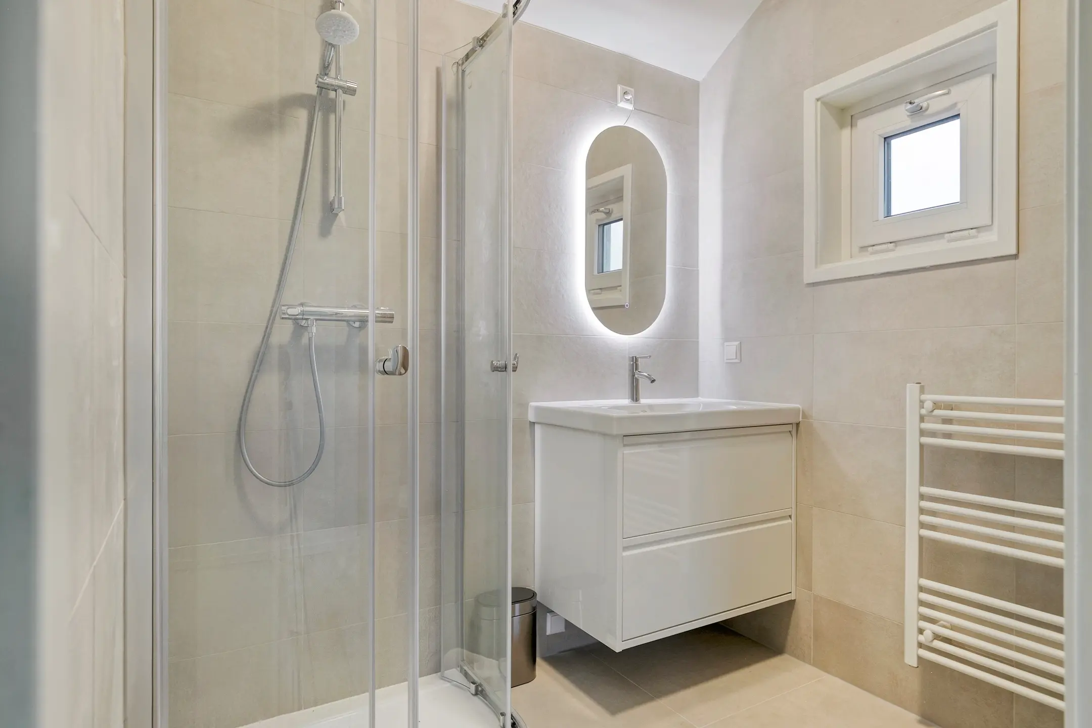 Pioenstraat 12B