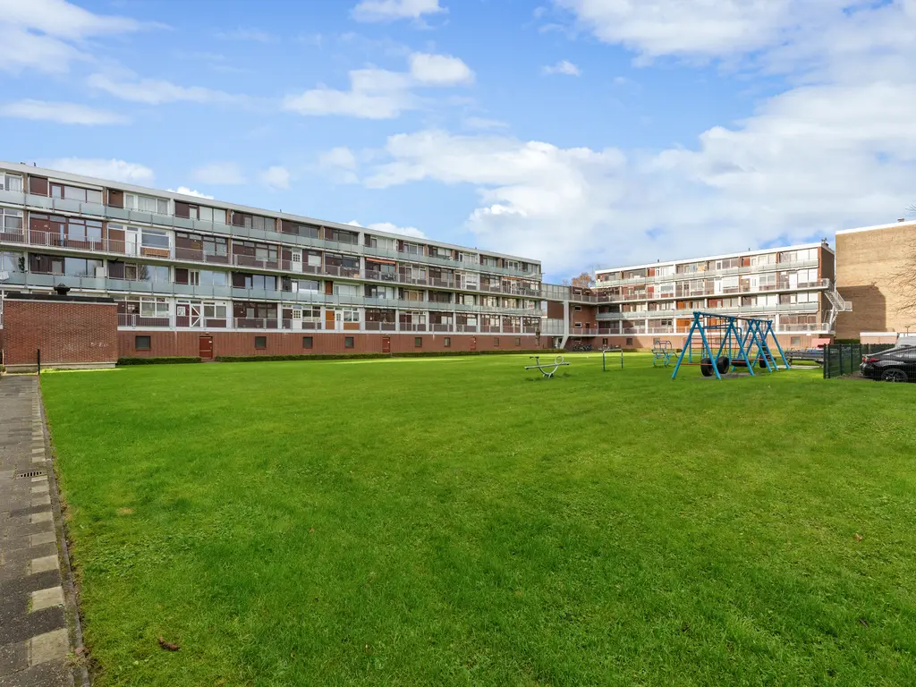 Einthovenstraat 76, VLAARDINGEN