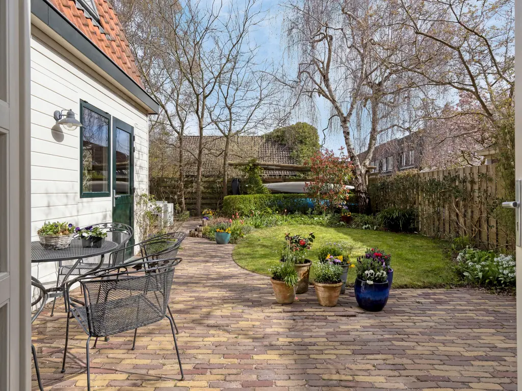 Straat Ter Leede 2, Warmond