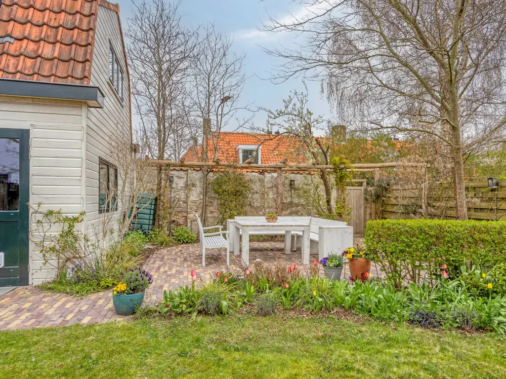 Straat Ter Leede 2, Warmond