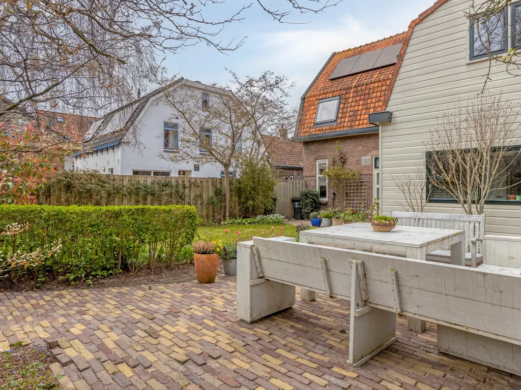 Straat Ter Leede 2, Warmond