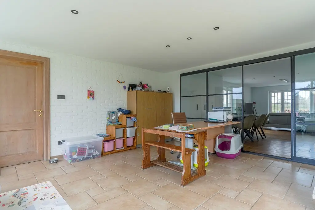 Steenweg op Ravels 305  