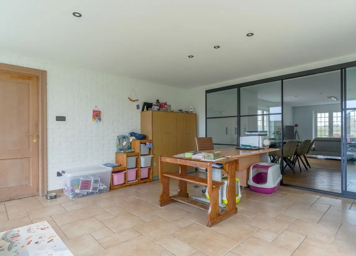 Steenweg op Ravels 305