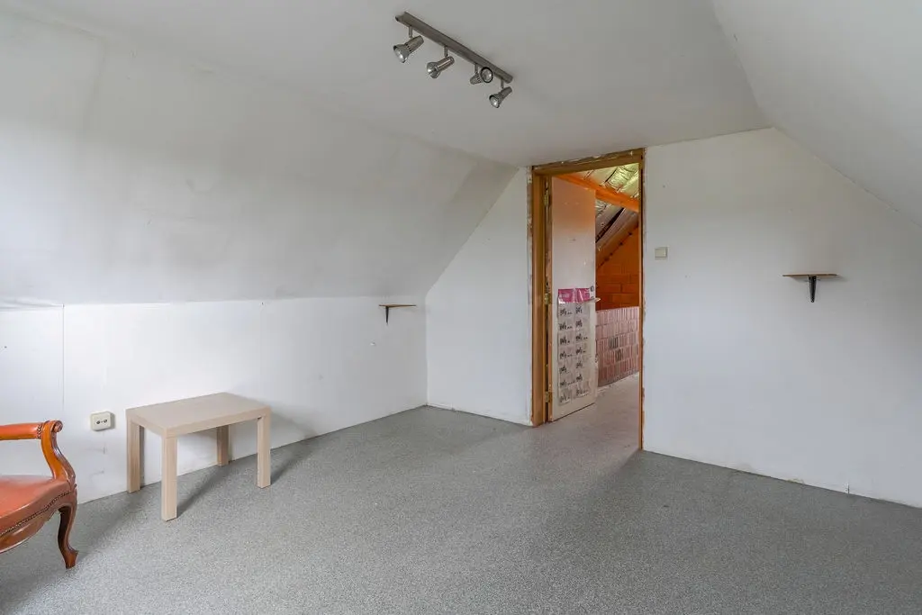 Steenweg op Ravels 305  