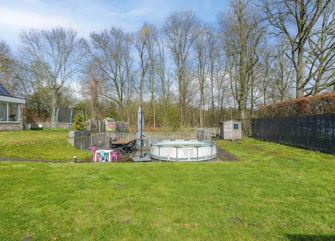 Steenweg op Ravels 305