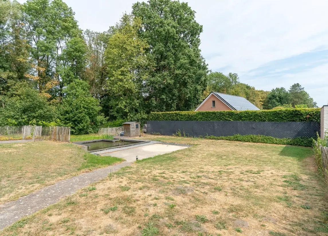 Steenweg op Ravels 305