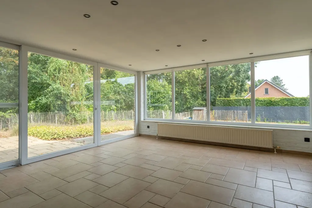 Steenweg op Ravels 305  